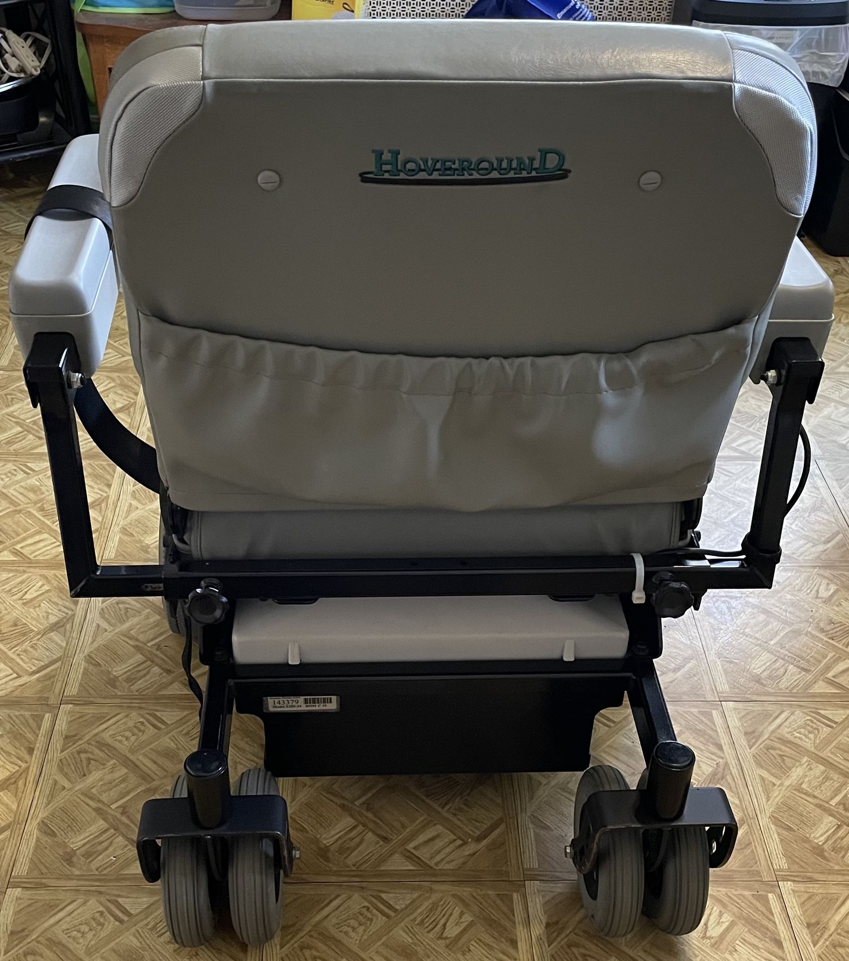 Hoveround Teknique XHD Bariatric Wheelchair for Sale in Philadelphia