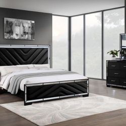 GLAM BLACK MIRRORED ACCENTS 4 PIECE SET