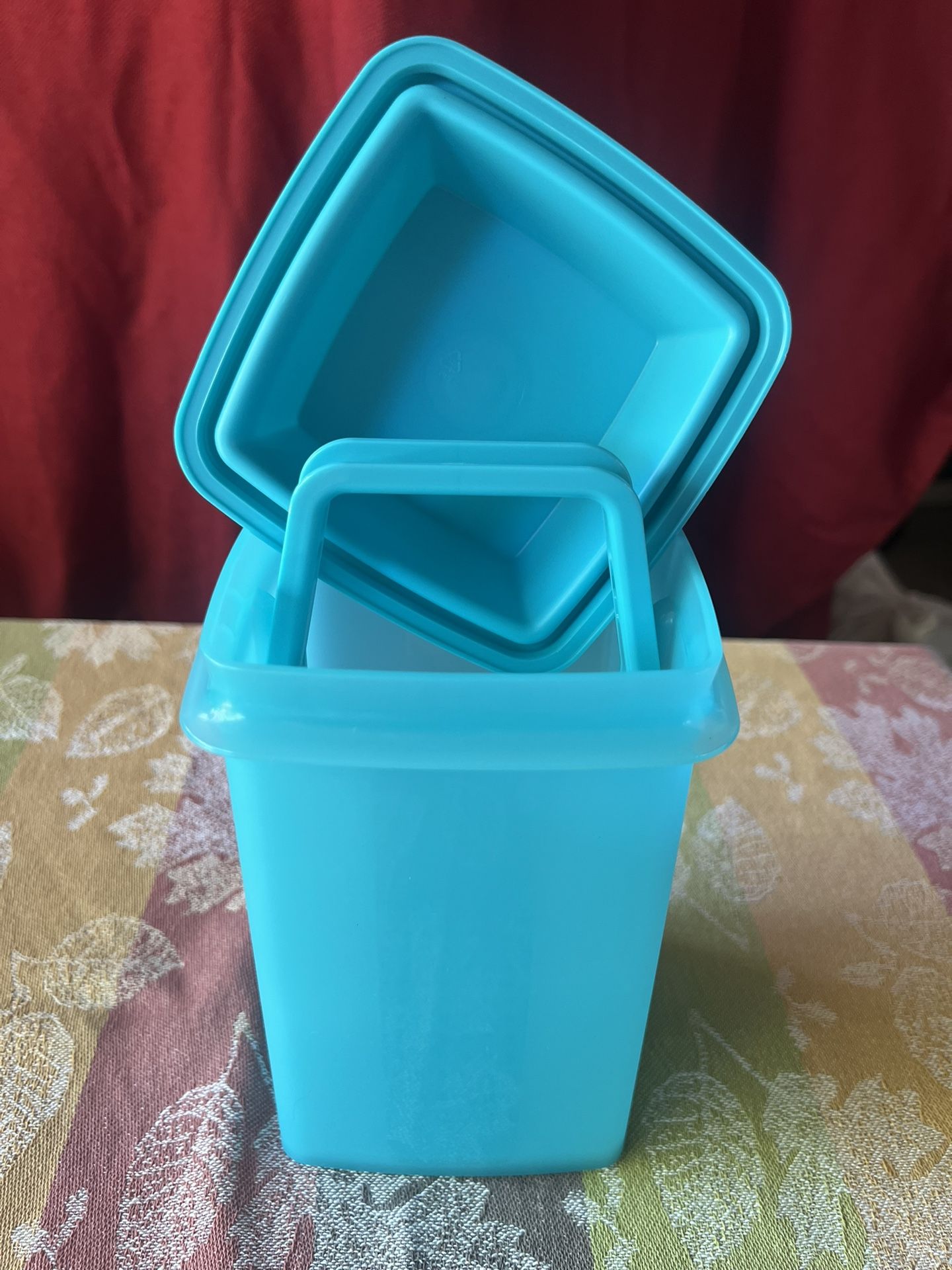 Tupperware