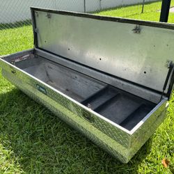 UWS Low Profile Truck Tool Box 