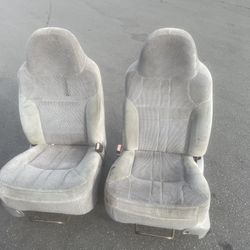 Ford F250 Excursion Front Seats