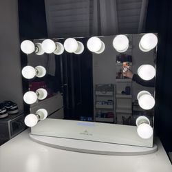 Impression Vanity