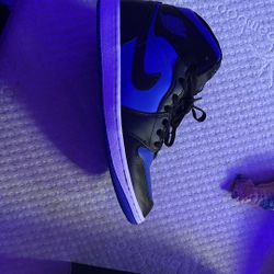 Air Jordan 1 Mid Royal Blue