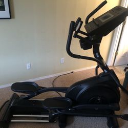 Sole E25 Eliptical 