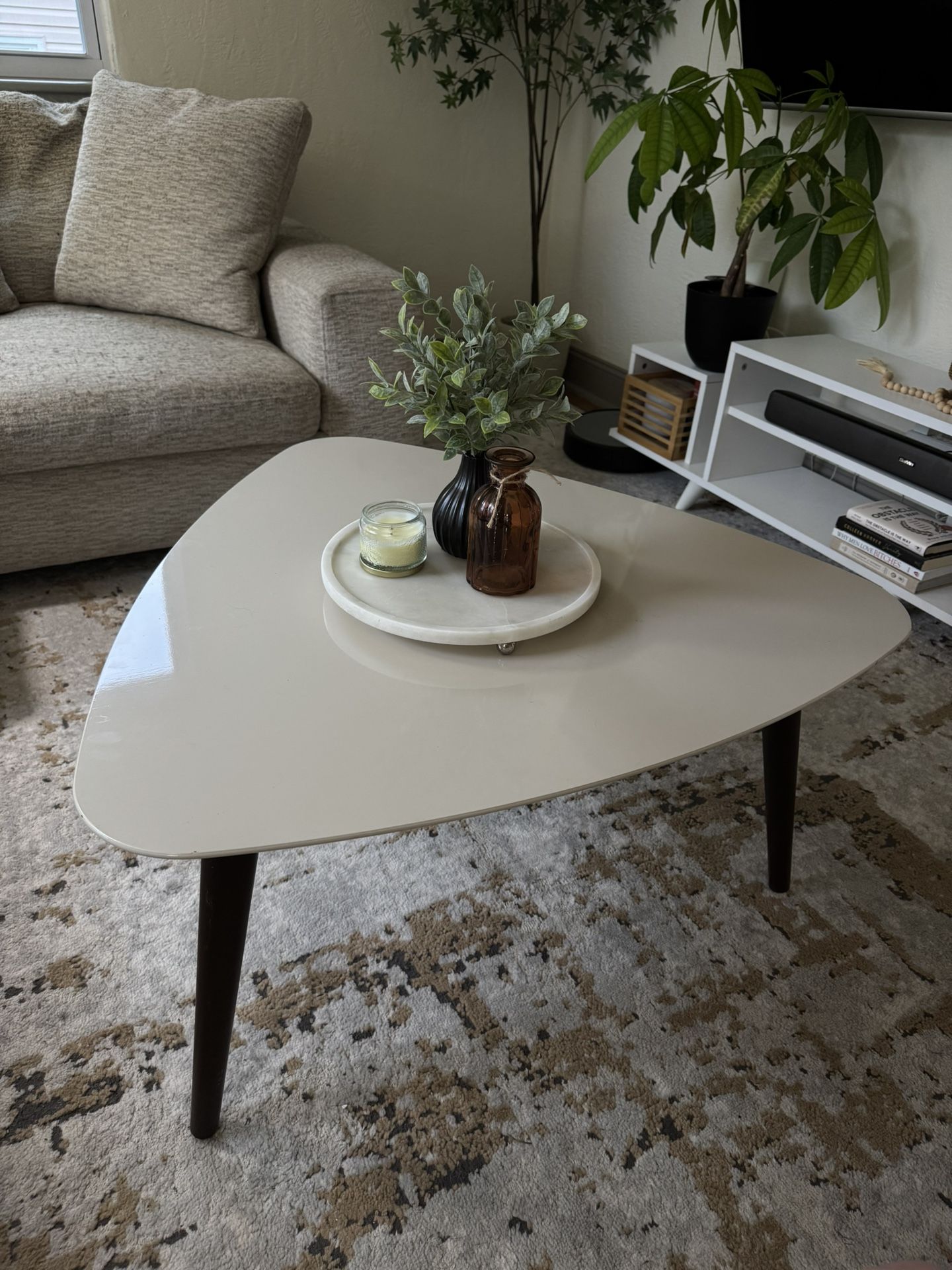 Living Room Coffee table