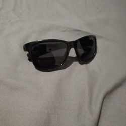 Oakley Sunglasses Good Condition 