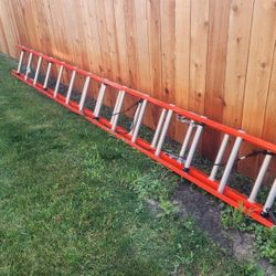 28ft. FIBERGLASS EXTENSION LADDER-KELLER