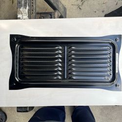 14” X 6” Galvanized Black Louver Vent