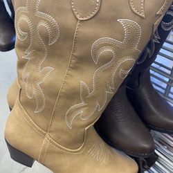 Ladies Boots