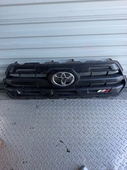 2016-2023 toyota grill
