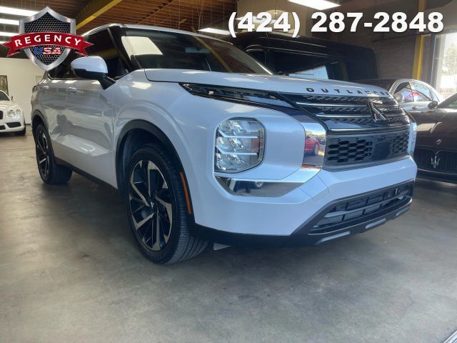 2022 Mitsubishi Outlander