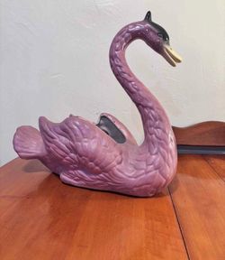 Vintage Pink Swan 16.5”H