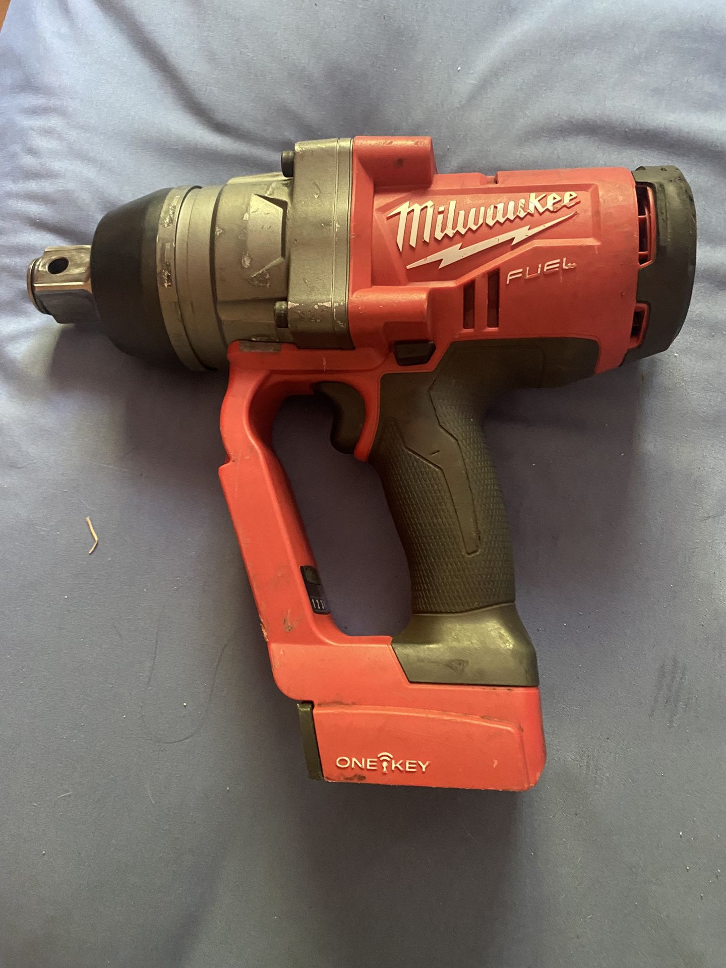 Milwaukee Impact Wrench 