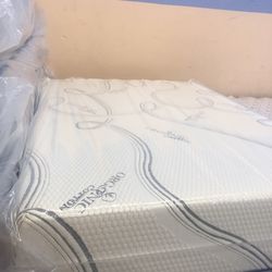 MATTRESS AND FURNITURE GREAT QUALITY SONG 