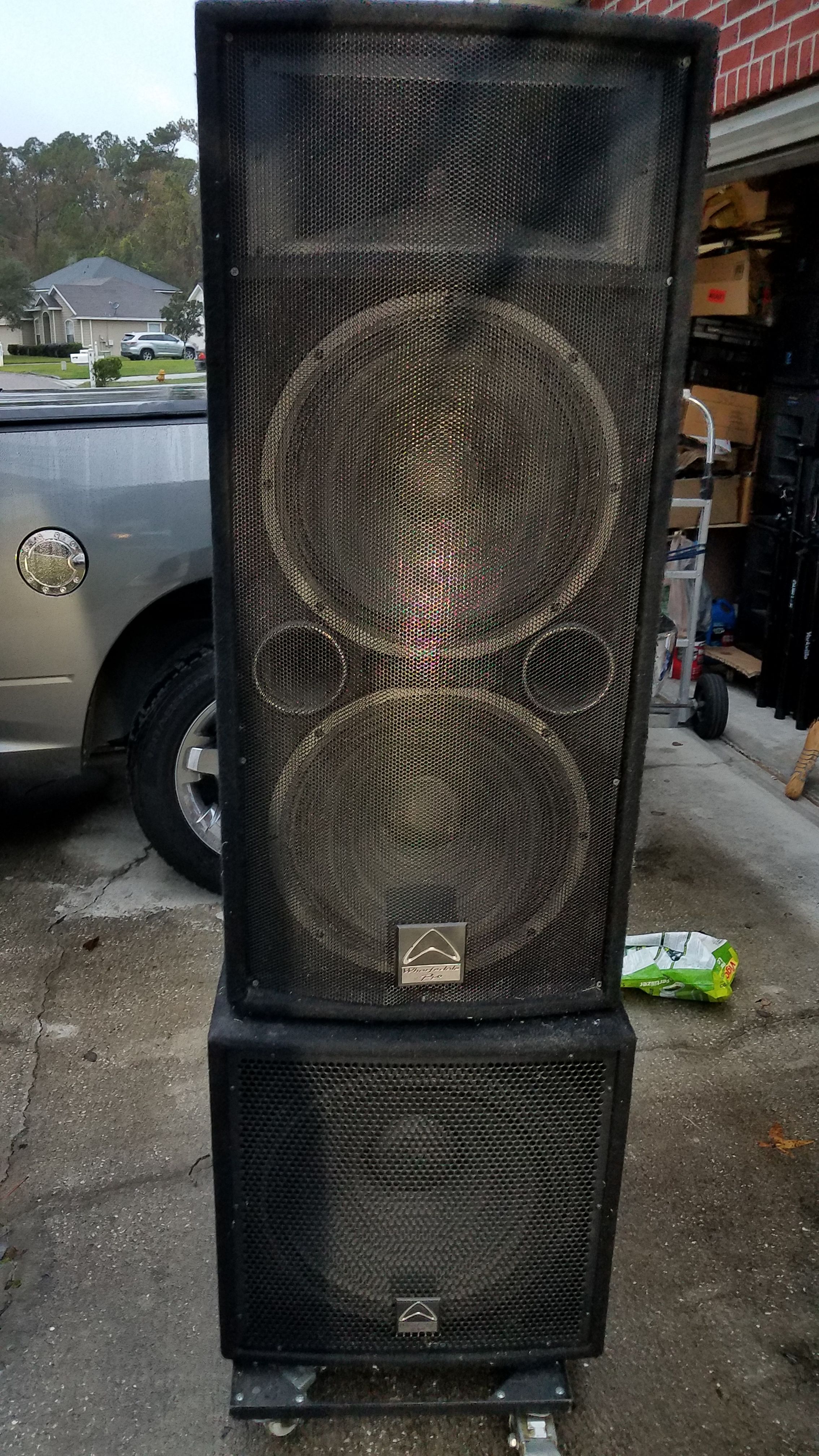 Wharfendale Pro LXI 215 & LX-18MB