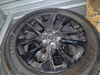 Brand new 2022 jeep wrangler rims and tires