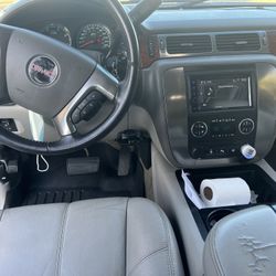  GMC 2500 diesel 2007  1/2