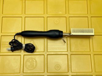 Heated Hair Styling Comb Hot Comb Black Gold Power Button