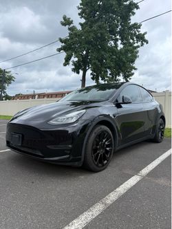 2022 Tesla Model Y Long Range AWD