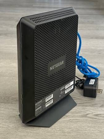 NETGEAR Nighthawk Cable Modem WiFi Router Combo C7000v2, AC1900, Cox