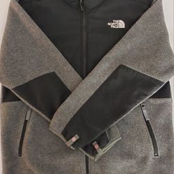 North Face Fleece- Boys XL