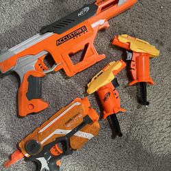 Toys Nerf guns