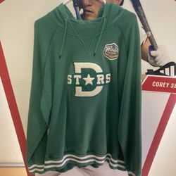 Dallas Star Pull Over Jacket 