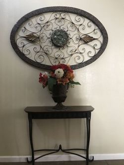 3 piece decorative table, vase and wall decor