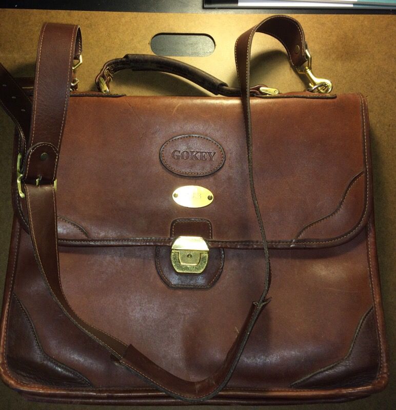 Orvis Gokey Vintage Distressed Leather Attaché Briefcase Messenger Bag Brown