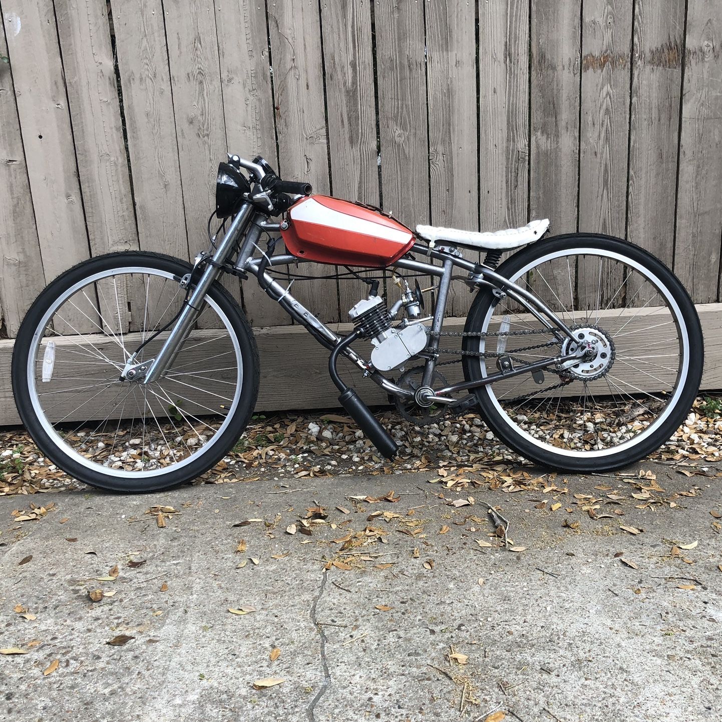 Schwinn Stingray Chopper Custom Motorized Bicycles Hyper Beach Cruiser Motorized Bike Cafe Racer Style Custom Motorized Schwinn Stingray Chopper Custom Motorized Bicycles Hyper Beach Cruiser Motorized Bike Cafe Racer Style Custom Motorized