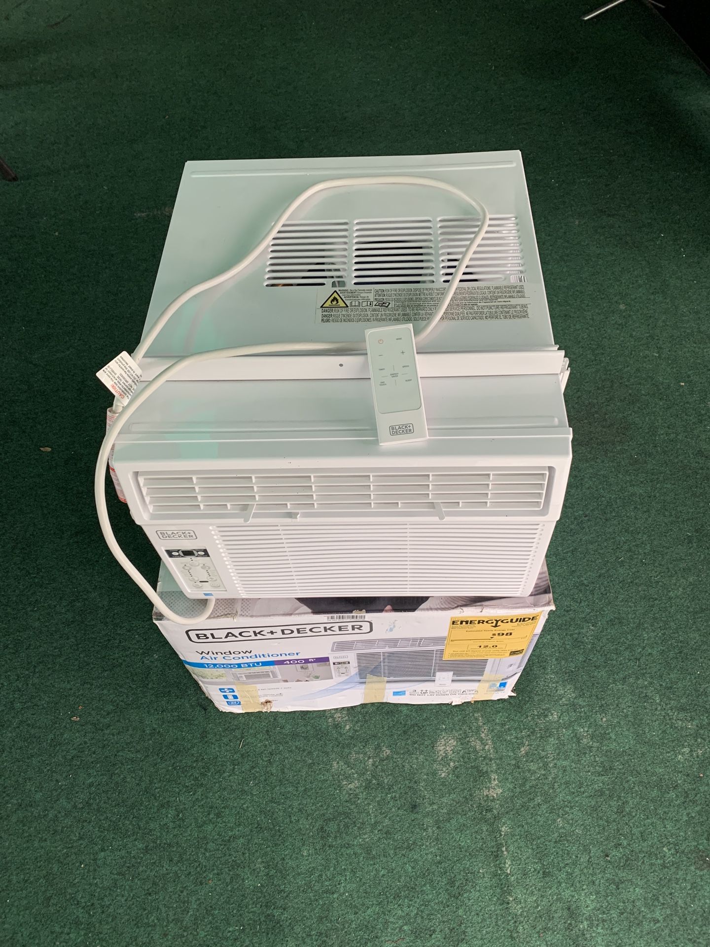 BLACK + DECKER WINDOW AIR CONDITIONER