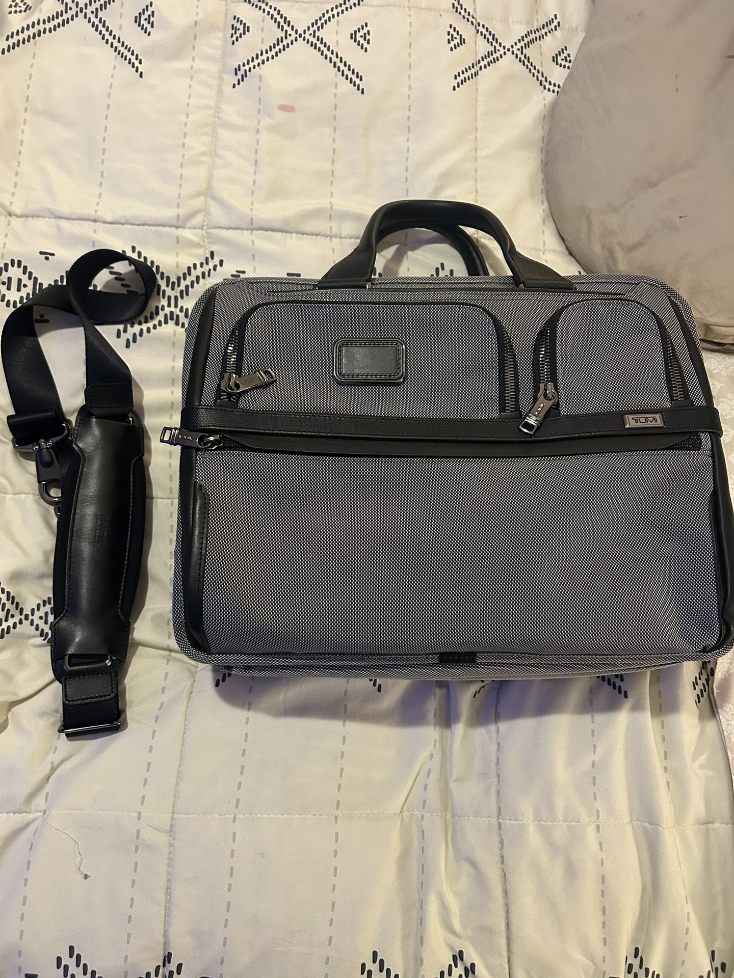 New Tumi Bag With Laptop Case