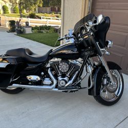 2013  Harley Davidson Street Glide