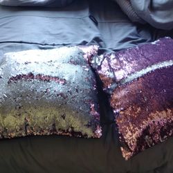 Color changing pillows
