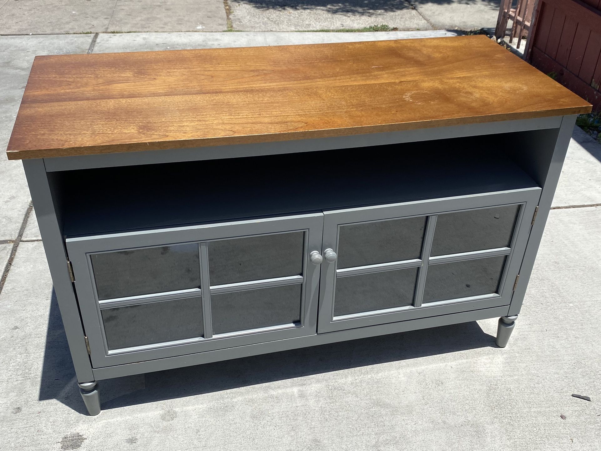 Modern short 2 door cabinet with shelf space solid wood top classy style