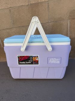 NEW Igloo Retro Family Cooler 36-Can – Lavender & Blue
