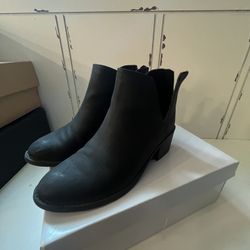 Steve Madden