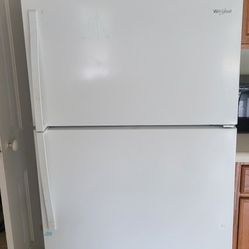 Whirlpool refrigerator 