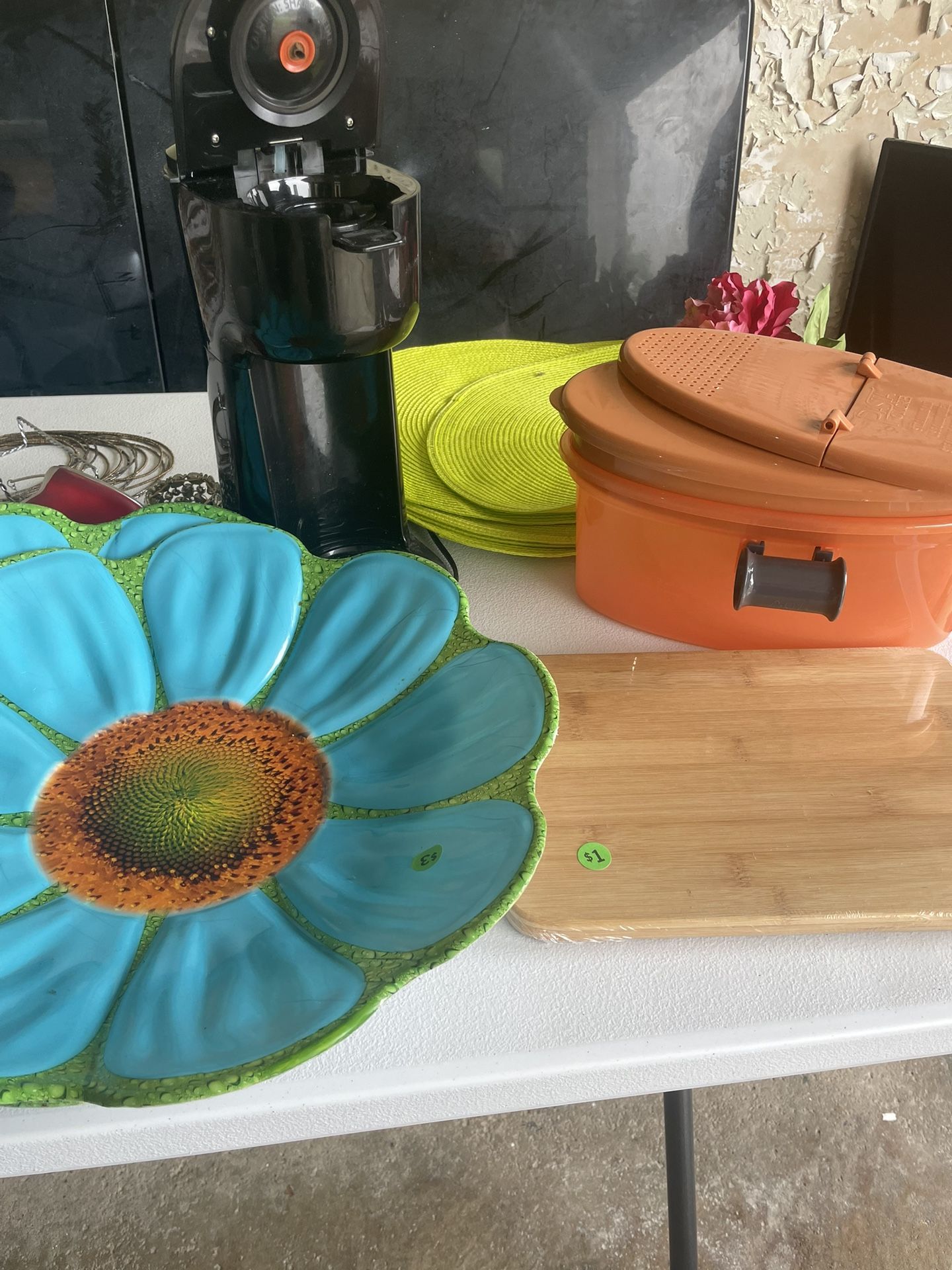 Kitchen Bulk Sale All Six Items Only 20$