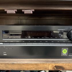 Onkyo 7.1 channel home theater receiver 4k Dolby