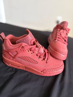 Jordan Spizike Low