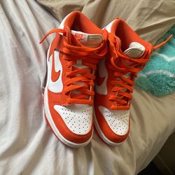 Syracuse Dunk High