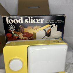 GE Electric Food Slicer SL10 3771 011 Yellow White Compact Storage Original Box