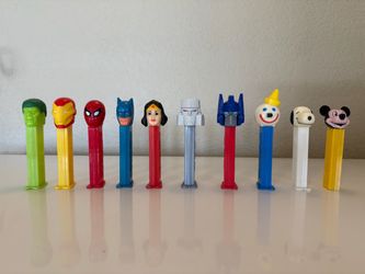 Lot of 10 Pez Dispensers - Marvel, DC, jack in the box, snoopy, Mickey Mouse