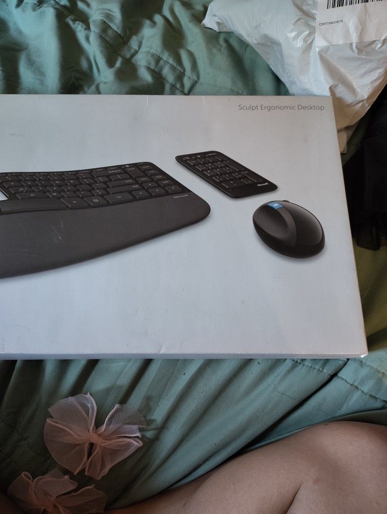Microsoft Sculpt Ergonomic Desktop