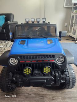 Kid's jeep
