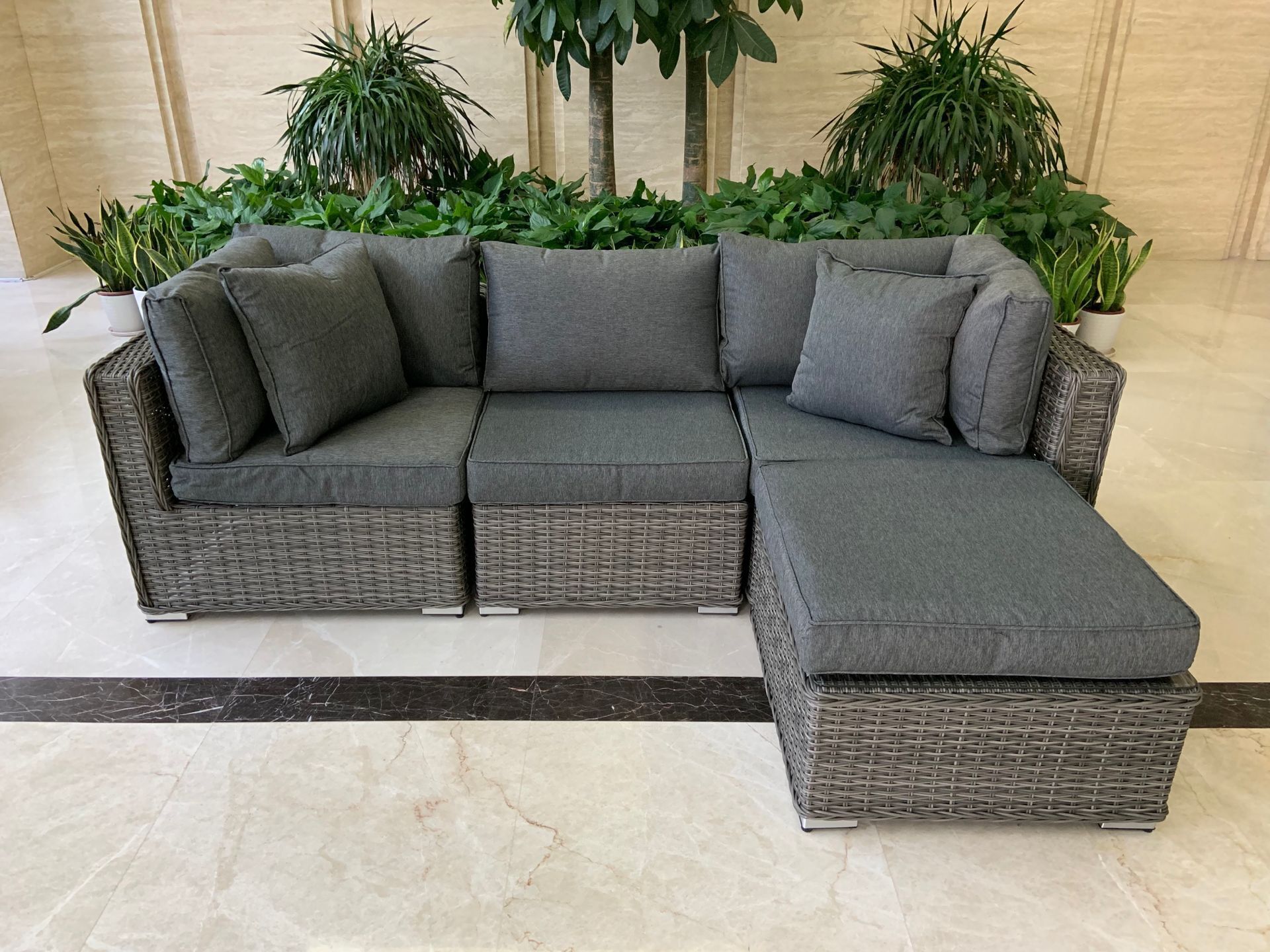 Brand New Patio Outdoor Set