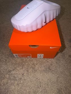 Nike Mind Slides