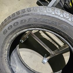 275/55R20 Goodyear AT/S