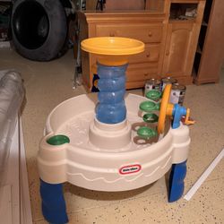 Little Tikes Water Table